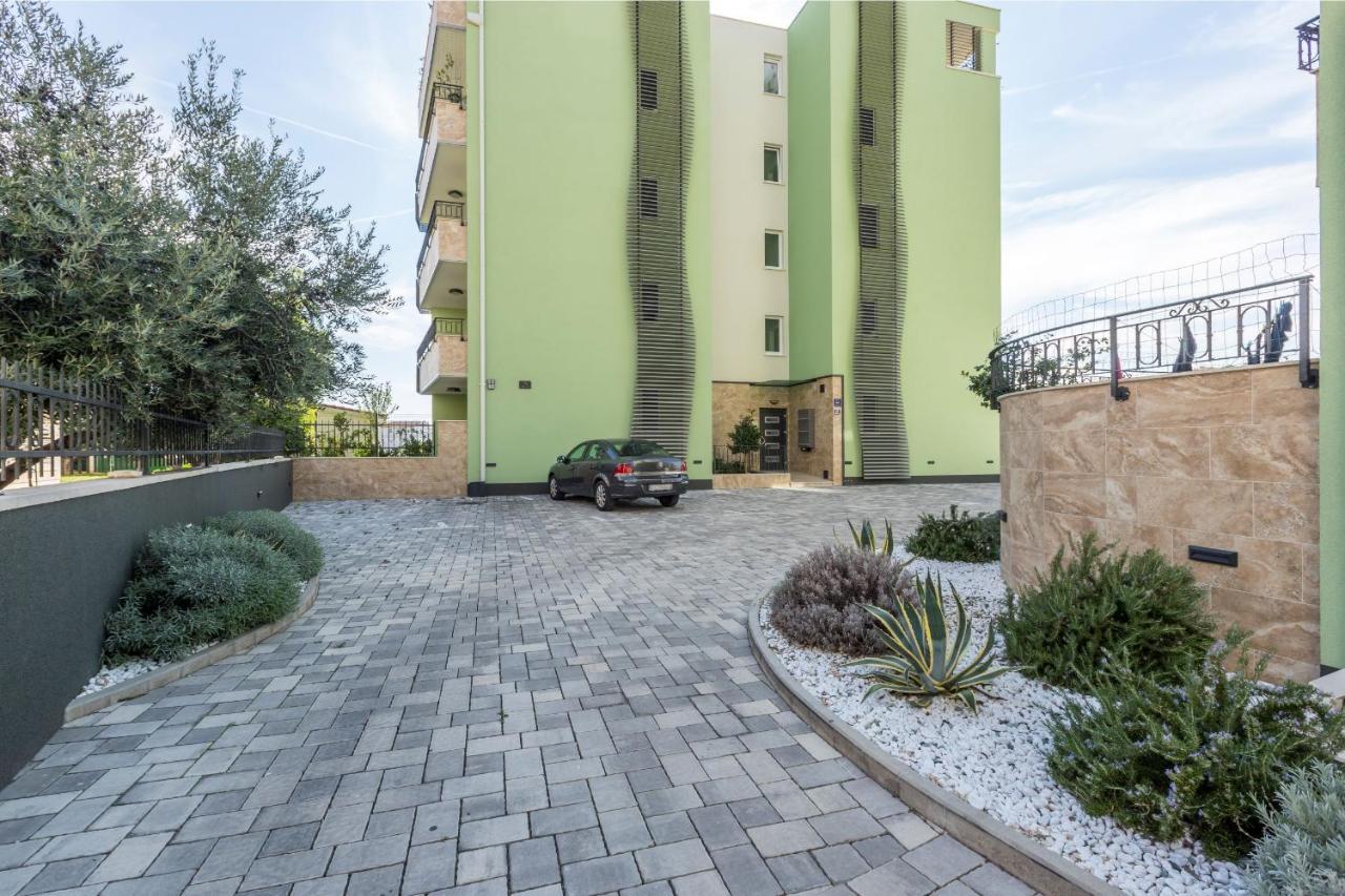 Apartman Lukiana*** Apartment Split Exterior photo